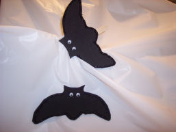 Halloween craft idea - bat decoration